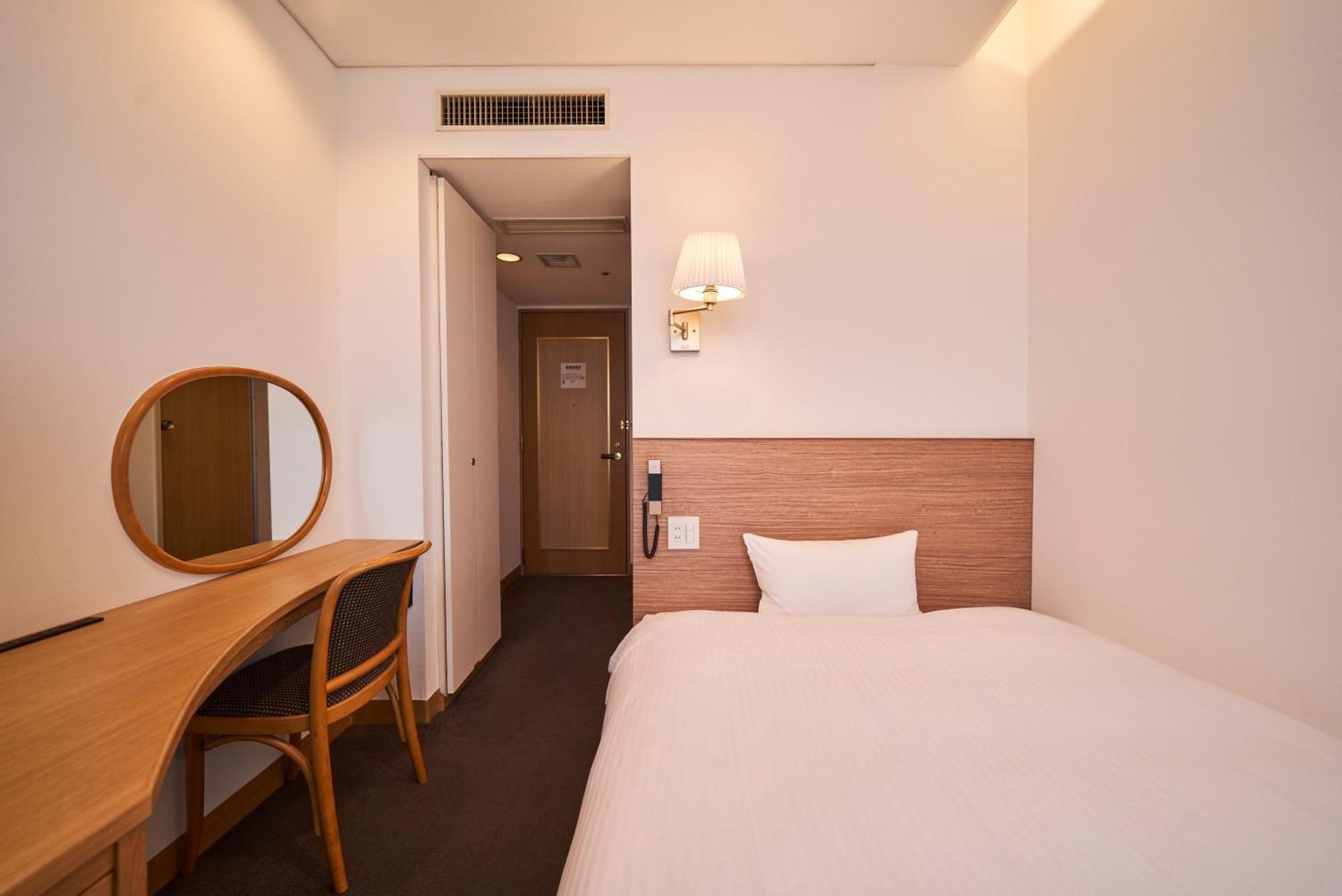 Mito Sannomaru Hotel מראה חיצוני תמונה